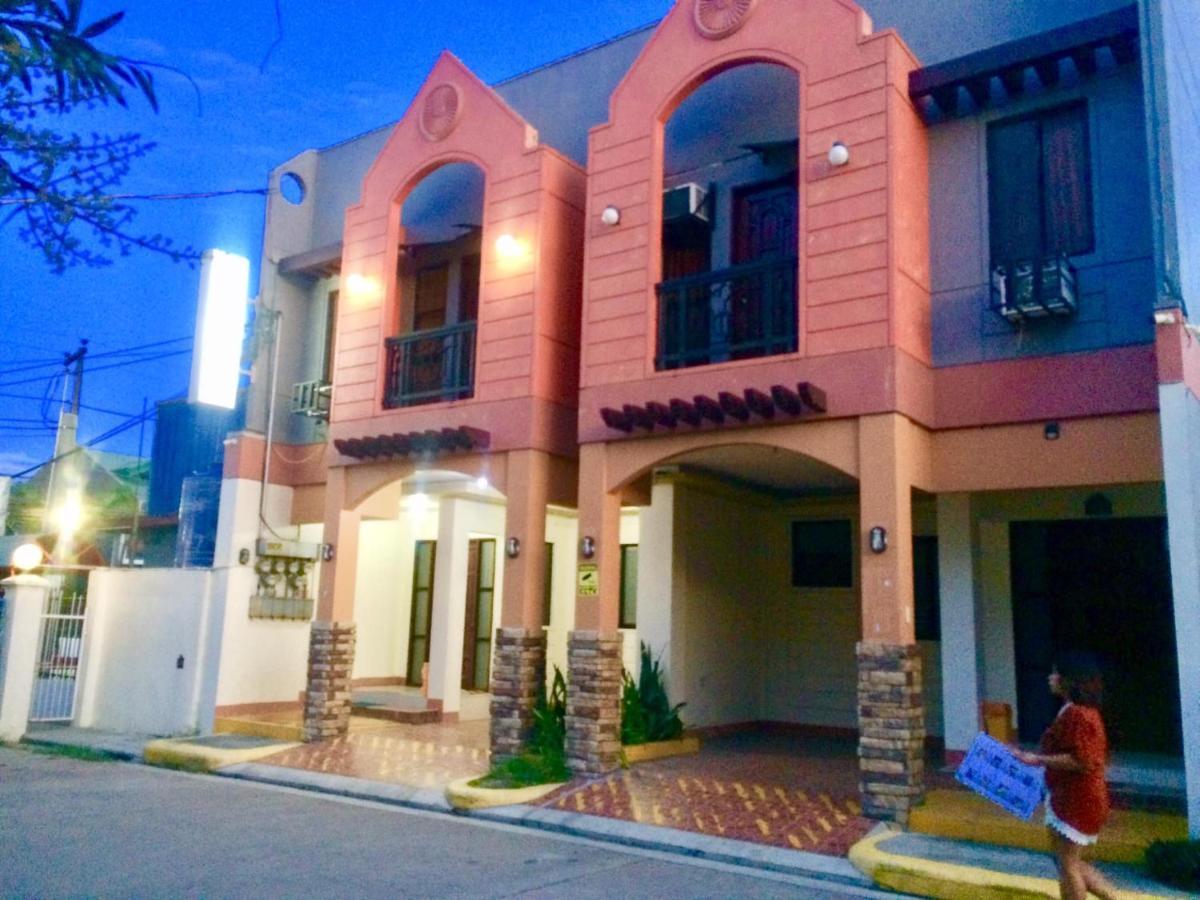 Manora Apartment Talisay  Εξωτερικό φωτογραφία