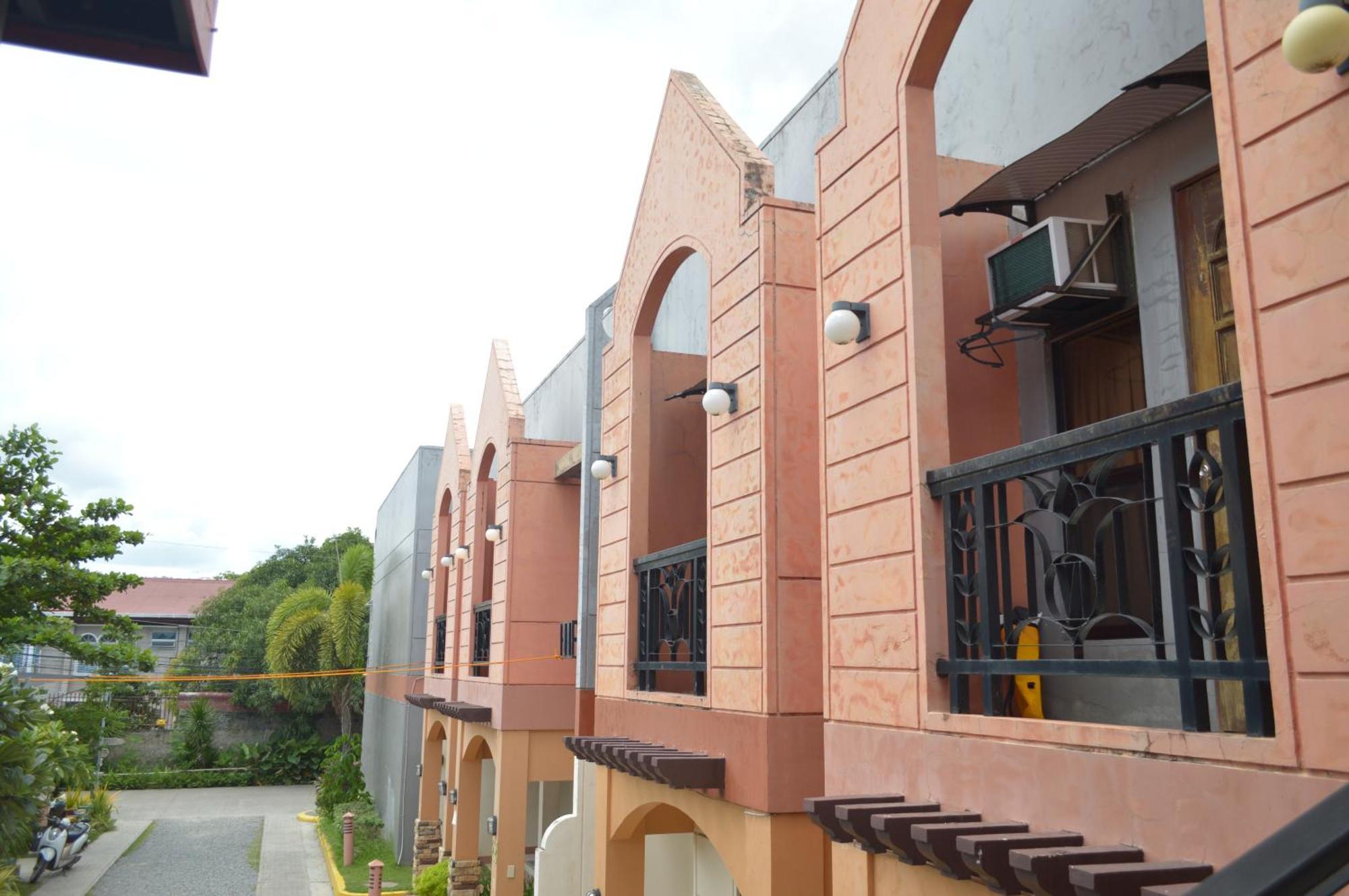 Manora Apartment Talisay  Εξωτερικό φωτογραφία