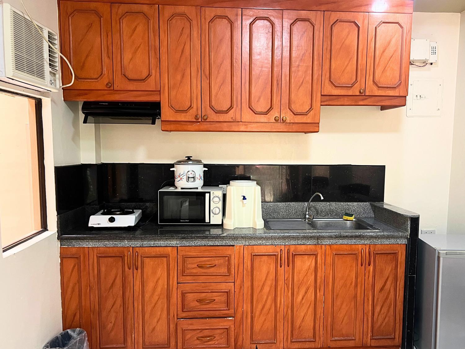Manora Apartment Talisay  Εξωτερικό φωτογραφία
