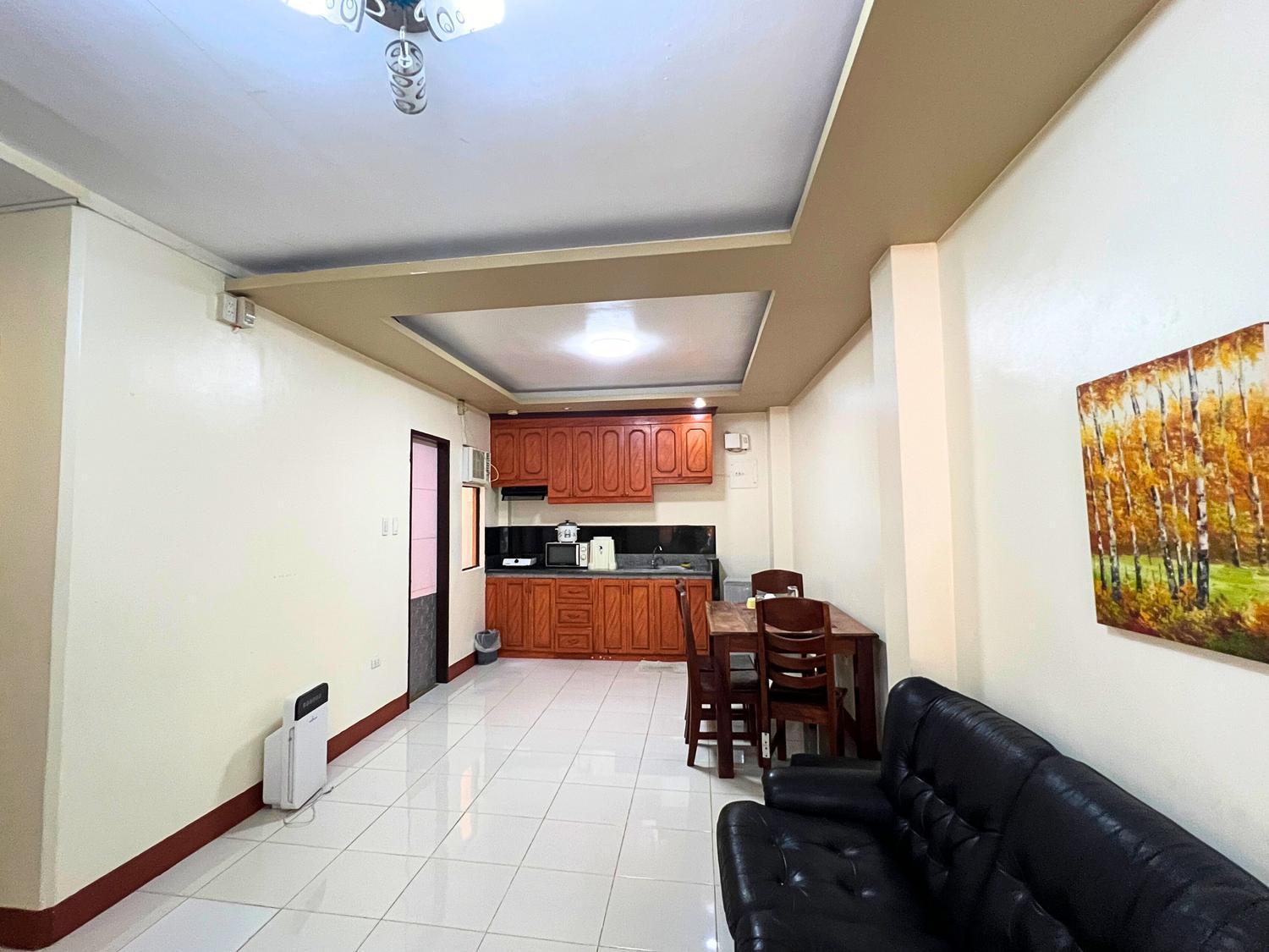 Manora Apartment Talisay  Εξωτερικό φωτογραφία