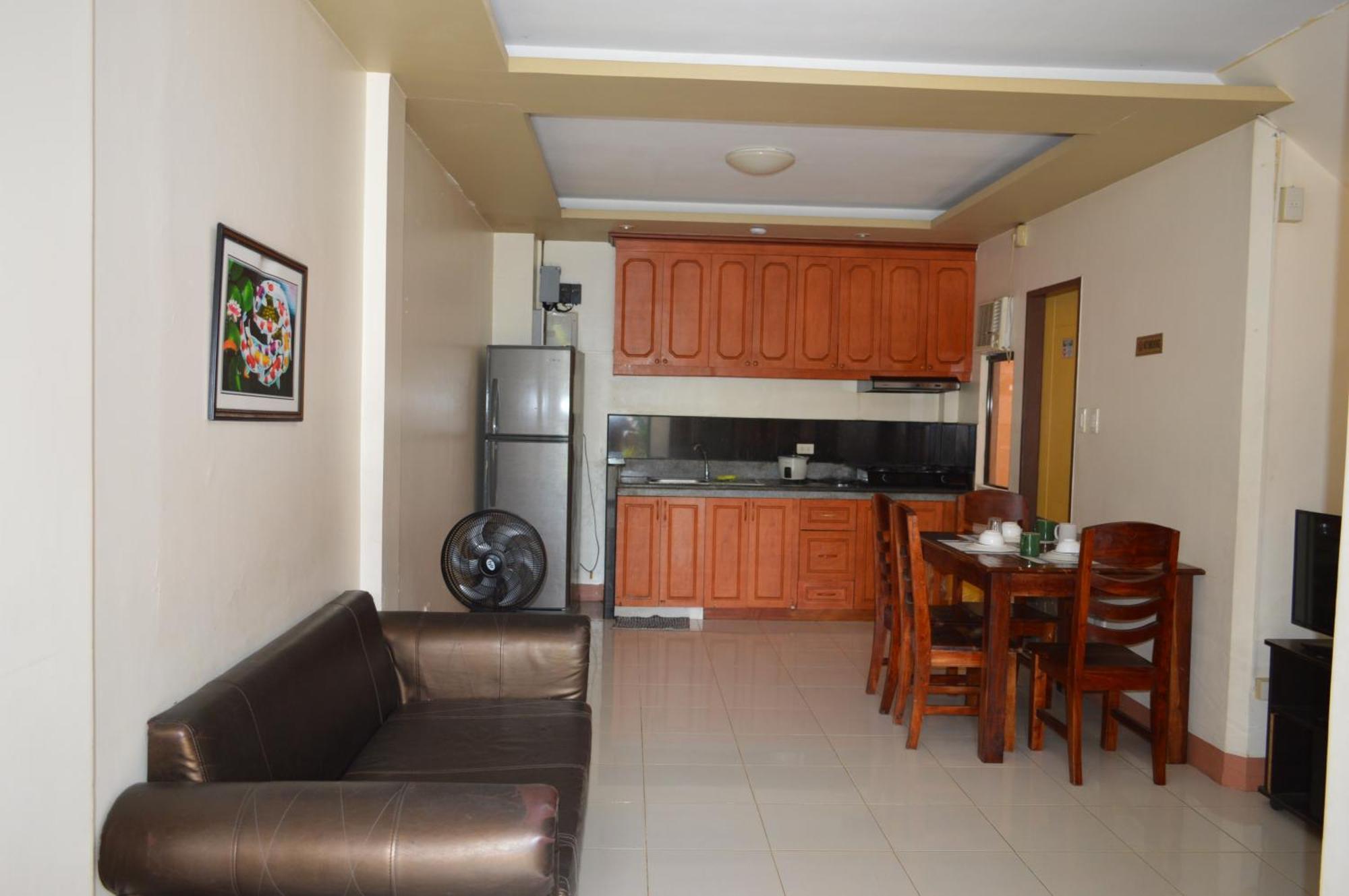 Manora Apartment Talisay  Εξωτερικό φωτογραφία