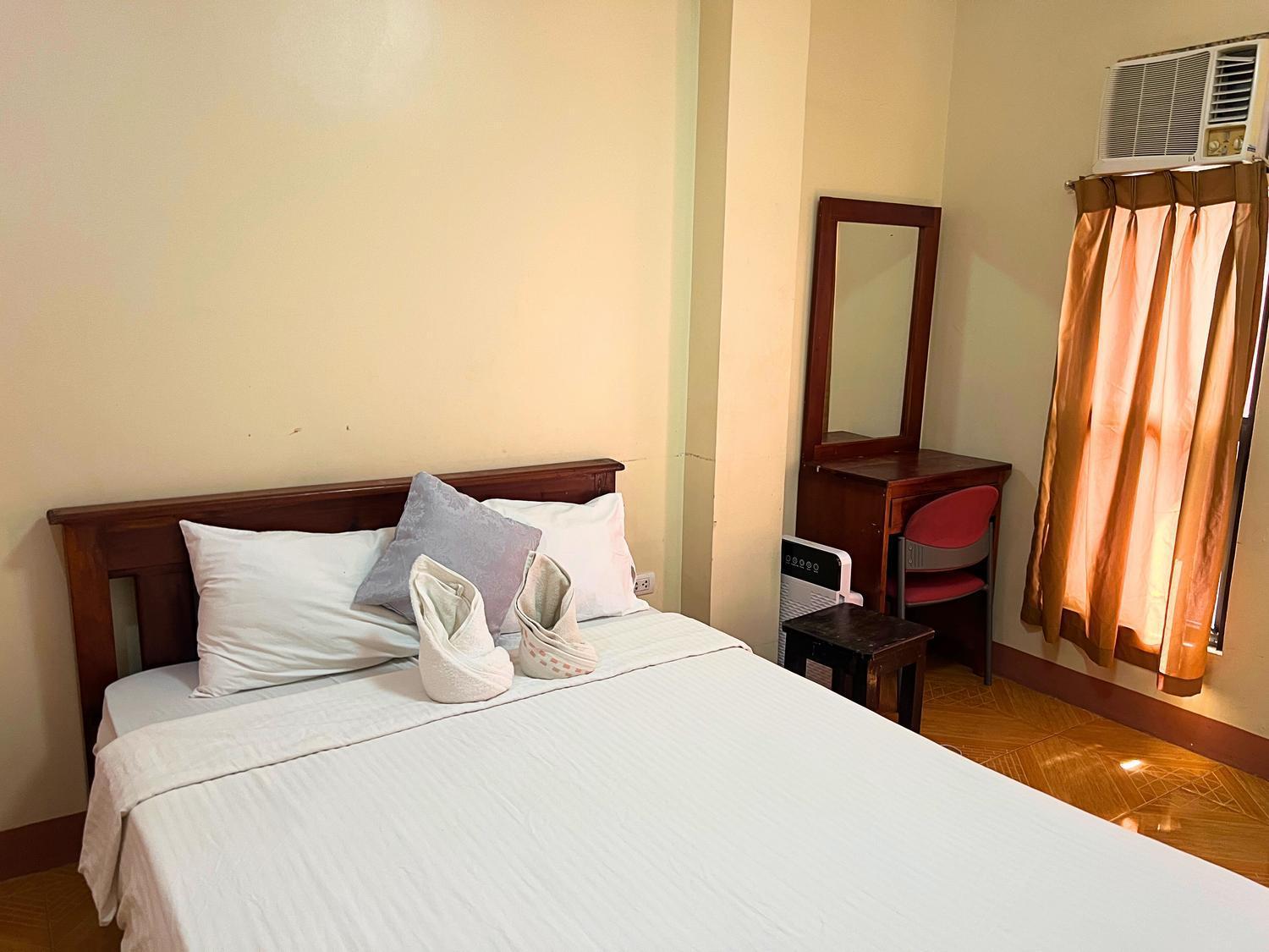 Manora Apartment Talisay  Εξωτερικό φωτογραφία