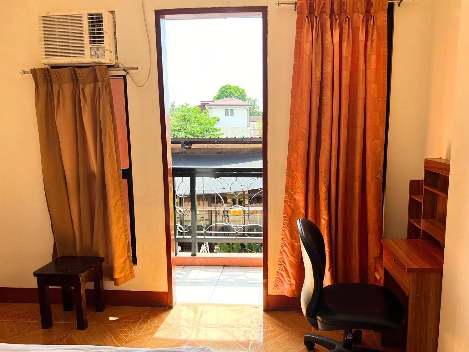 Manora Apartment Talisay  Εξωτερικό φωτογραφία
