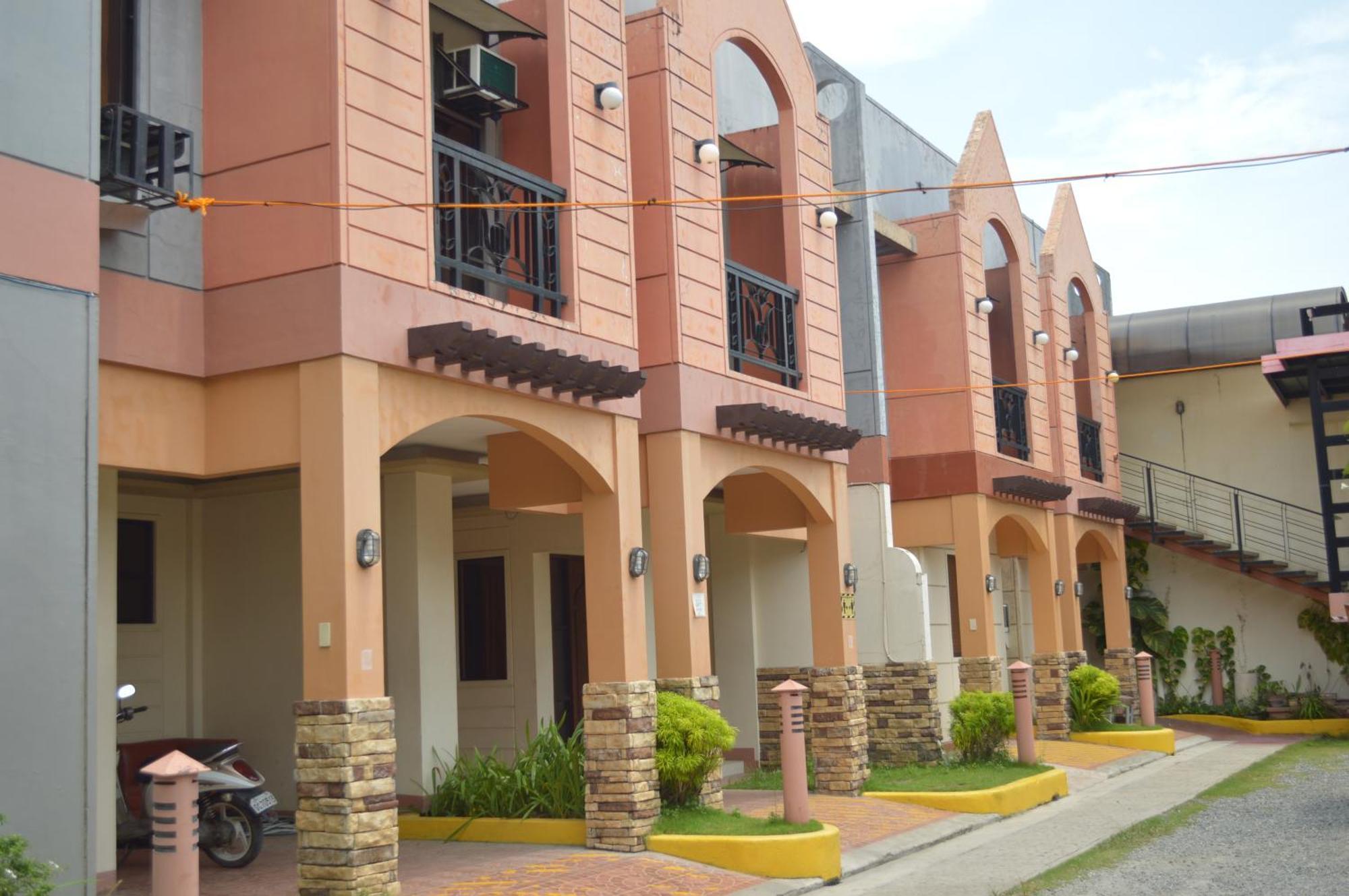 Manora Apartment Talisay  Εξωτερικό φωτογραφία