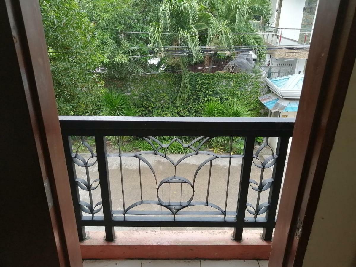 Manora Apartment Talisay  Εξωτερικό φωτογραφία