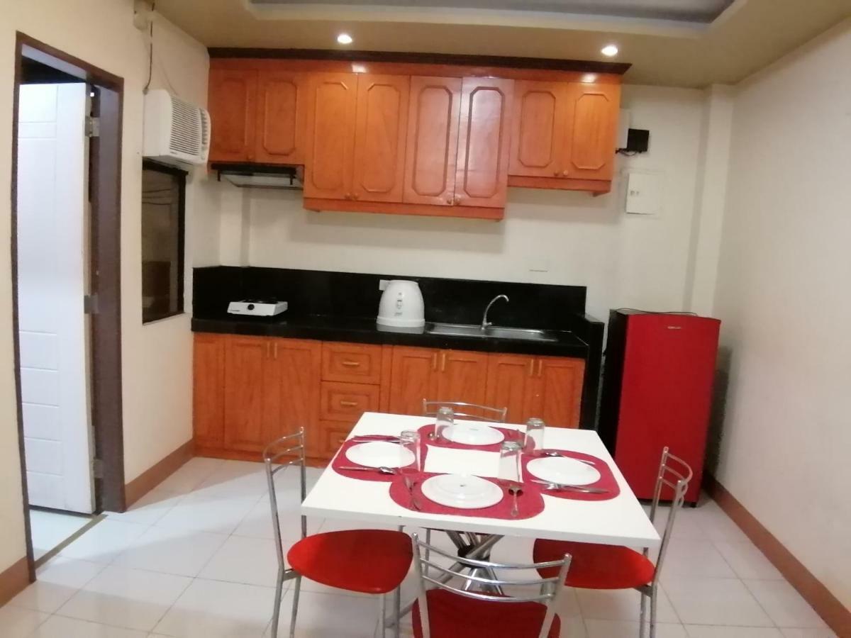 Manora Apartment Talisay  Εξωτερικό φωτογραφία