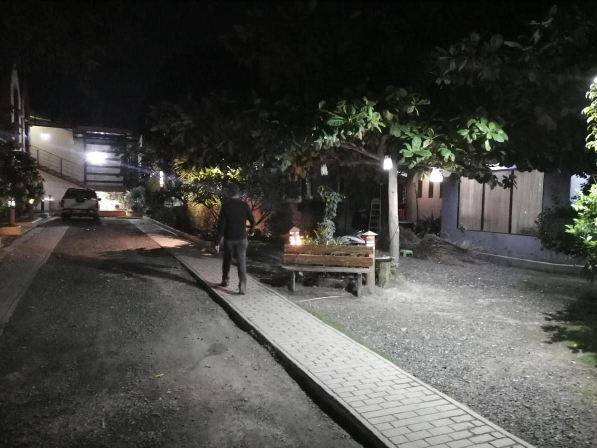 Manora Apartment Talisay  Εξωτερικό φωτογραφία